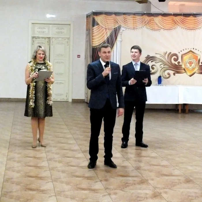 Торжественное собрание по итогам уходящего года "Новый год к нам идет"