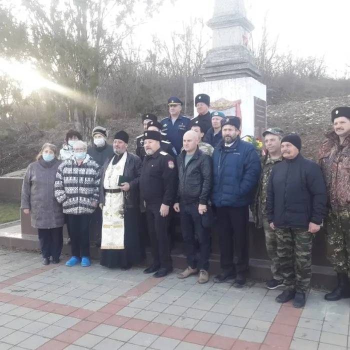 Митинг "Помни их имена"
