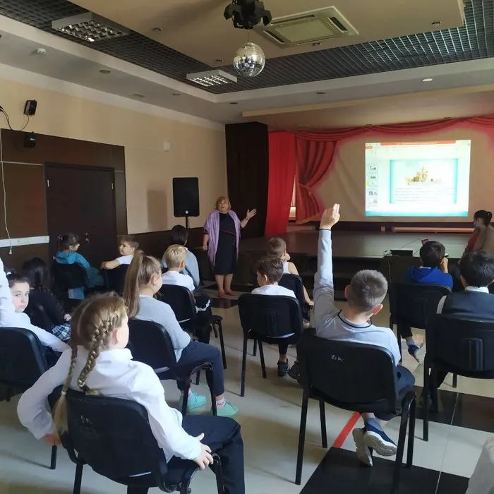 Познавательная программа «Под покрывалом Богородицы»