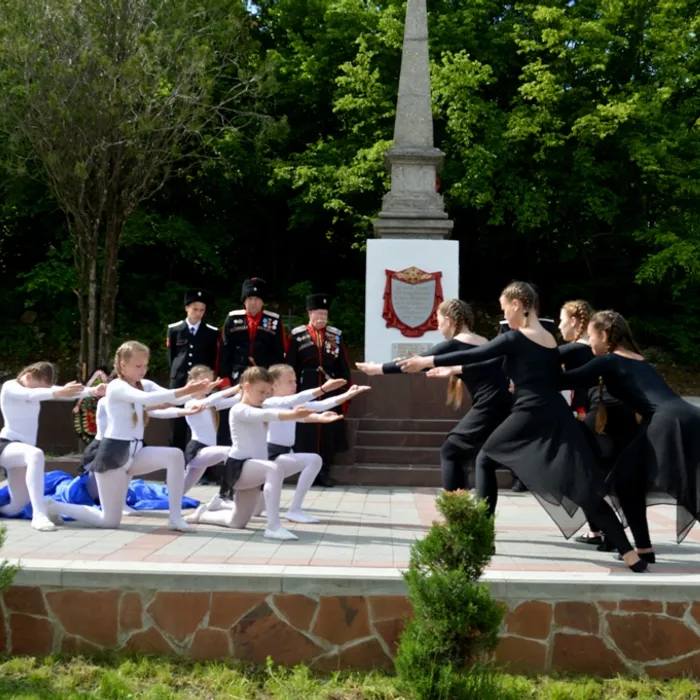"Мы все победою сильны"